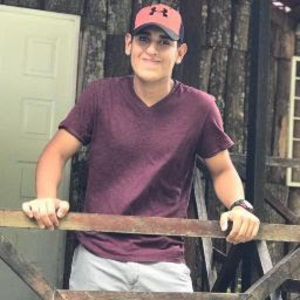 Meet your Posher, Fernando david